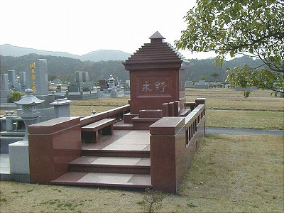 民間霊園　インド産御影石