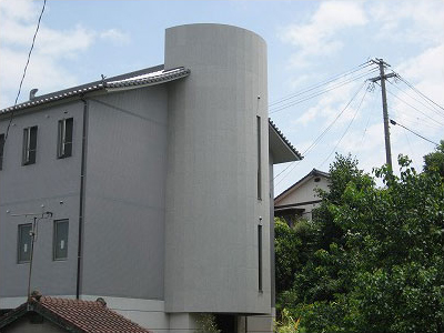 寺院境内納骨堂外壁